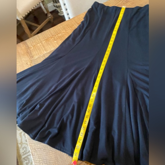 Cabi Vintage Maxi Circle Skirt, Size Medium, Black - Picture 5 of 8